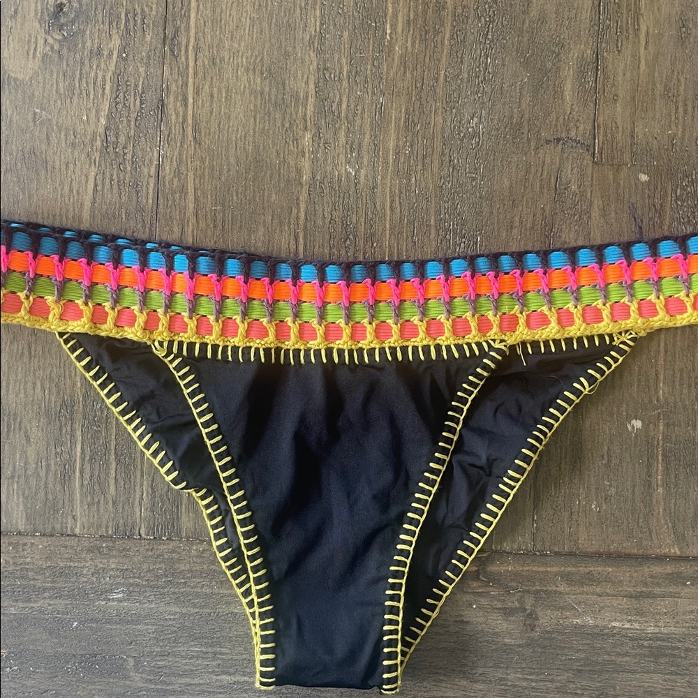 Beach Bunny Black and Multicolor Bikini Bottom
